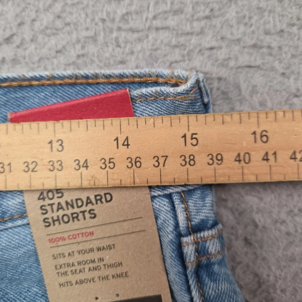 Levis levi 405